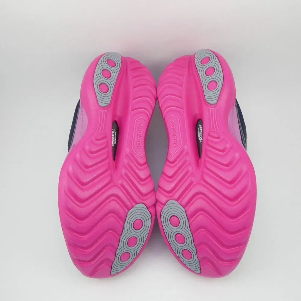 Saucony Women's 10 Endorphin Trainer running shoe in the Navy/Fuchsia Colorway.